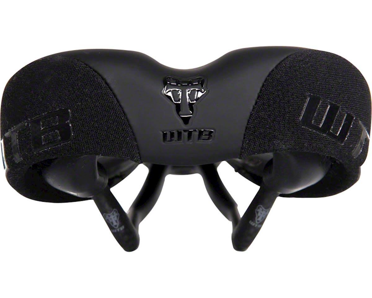 Black Carbon Saddle Y834360