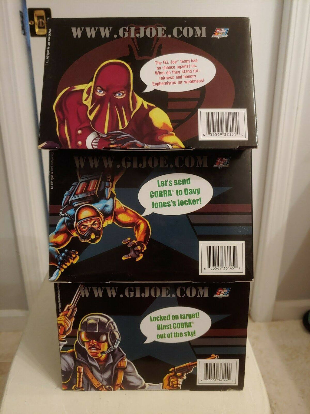 Boxed Set of 3 Action Figures F53350