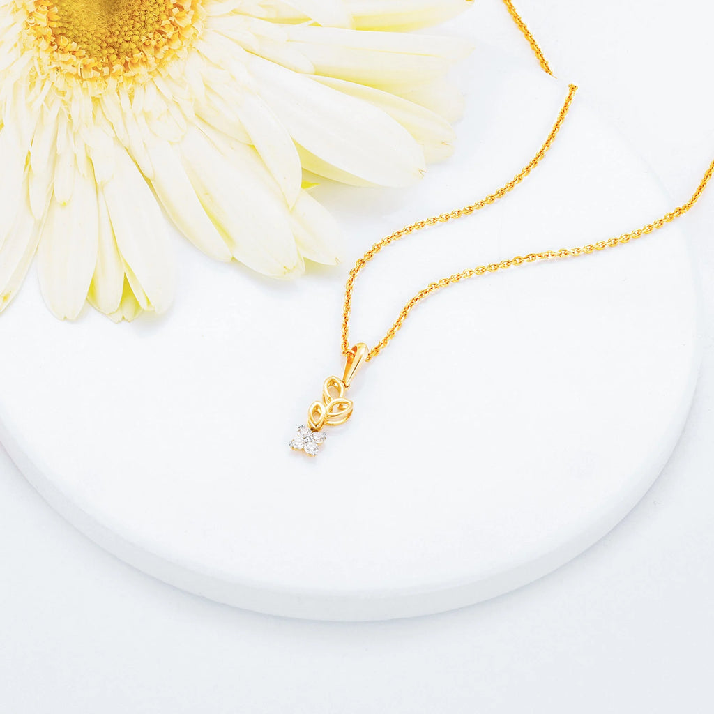 Gold Morning Glory Diamond Pendant D855413
