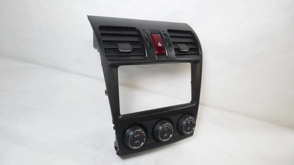 Pre-Owned Subaru Forester Auto Climate AC Heater Temperature Control O9874