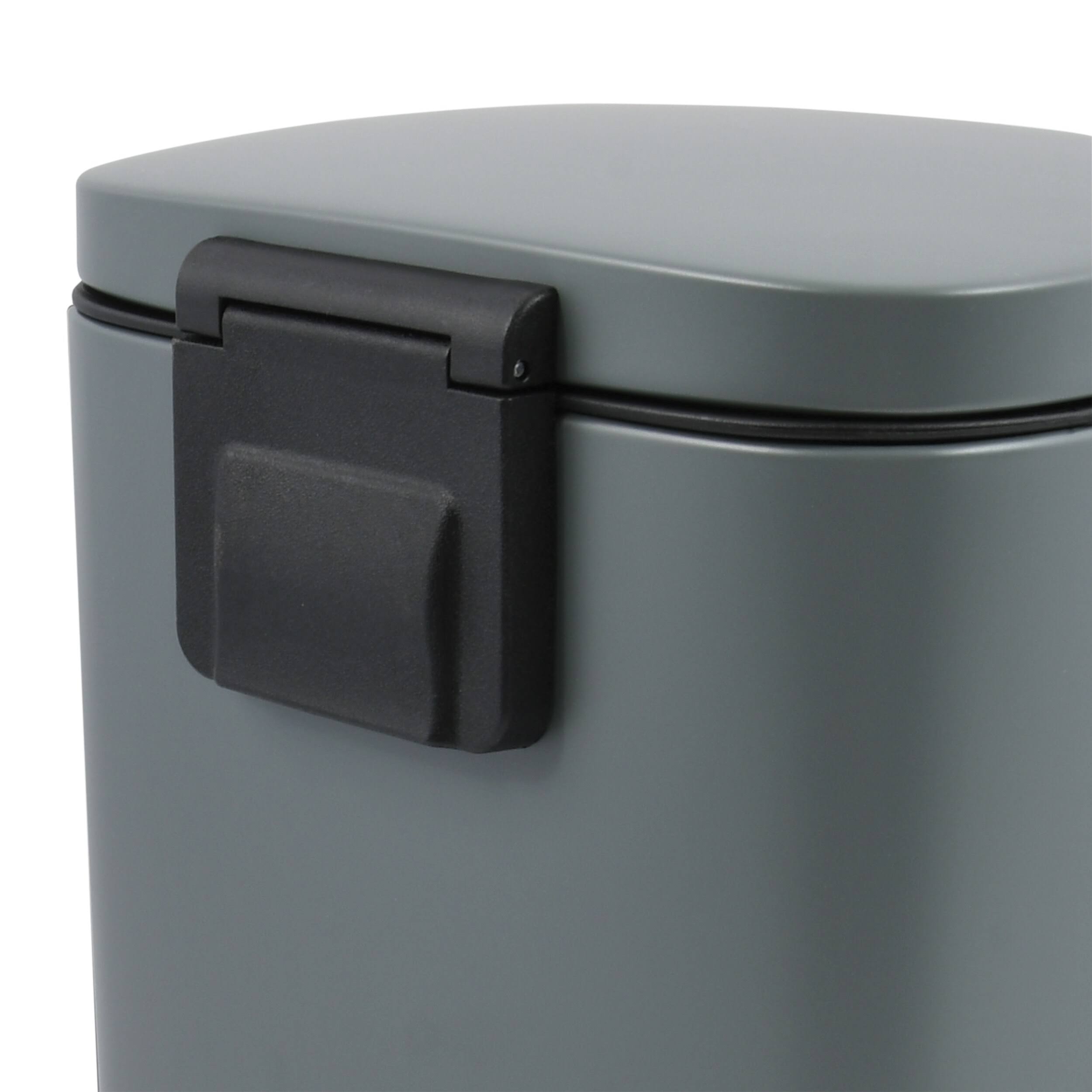 Matte Red Stainless Steel Step on Trash Can 1.32 Gallon L517886