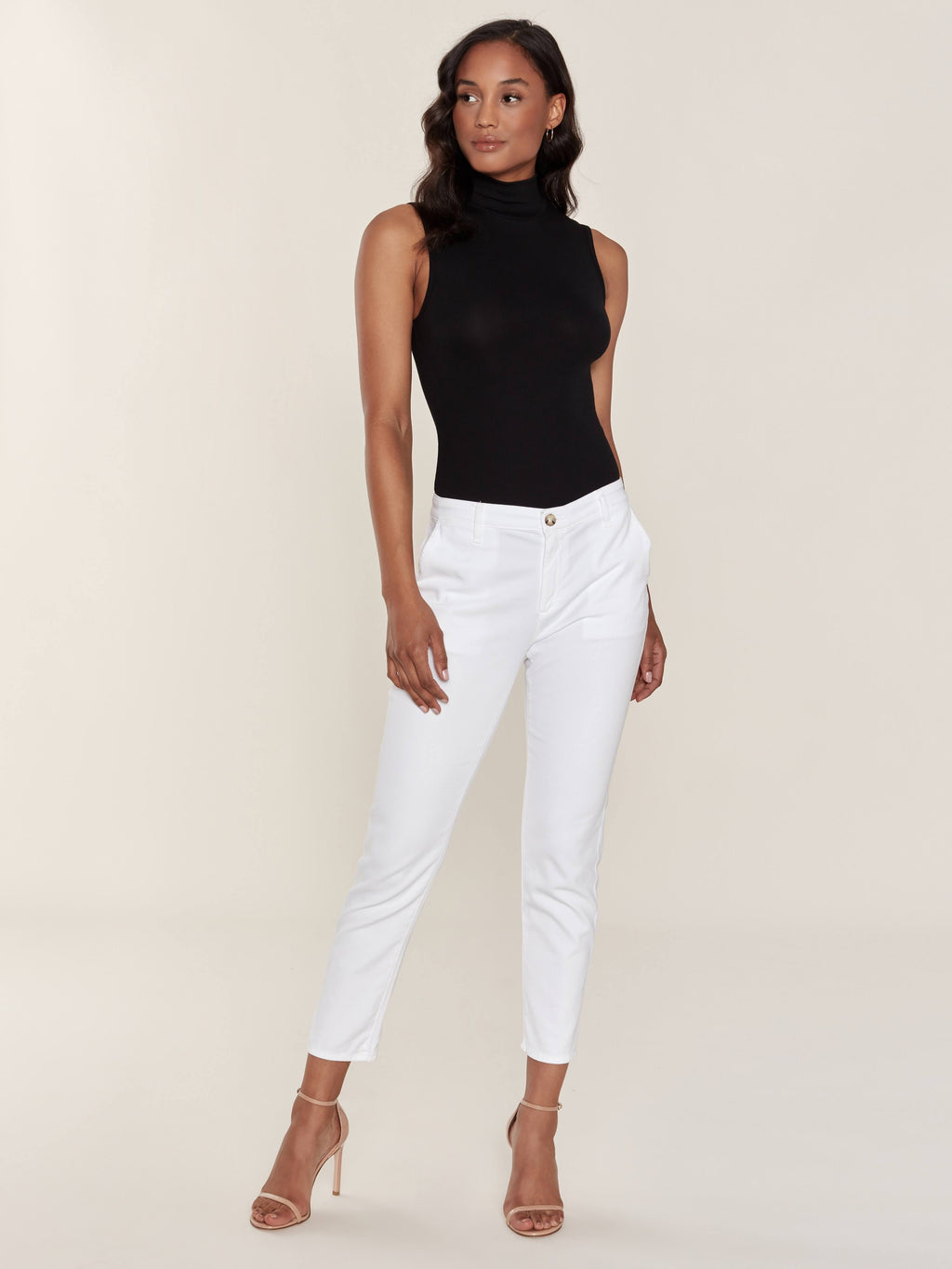 White 27 U67375