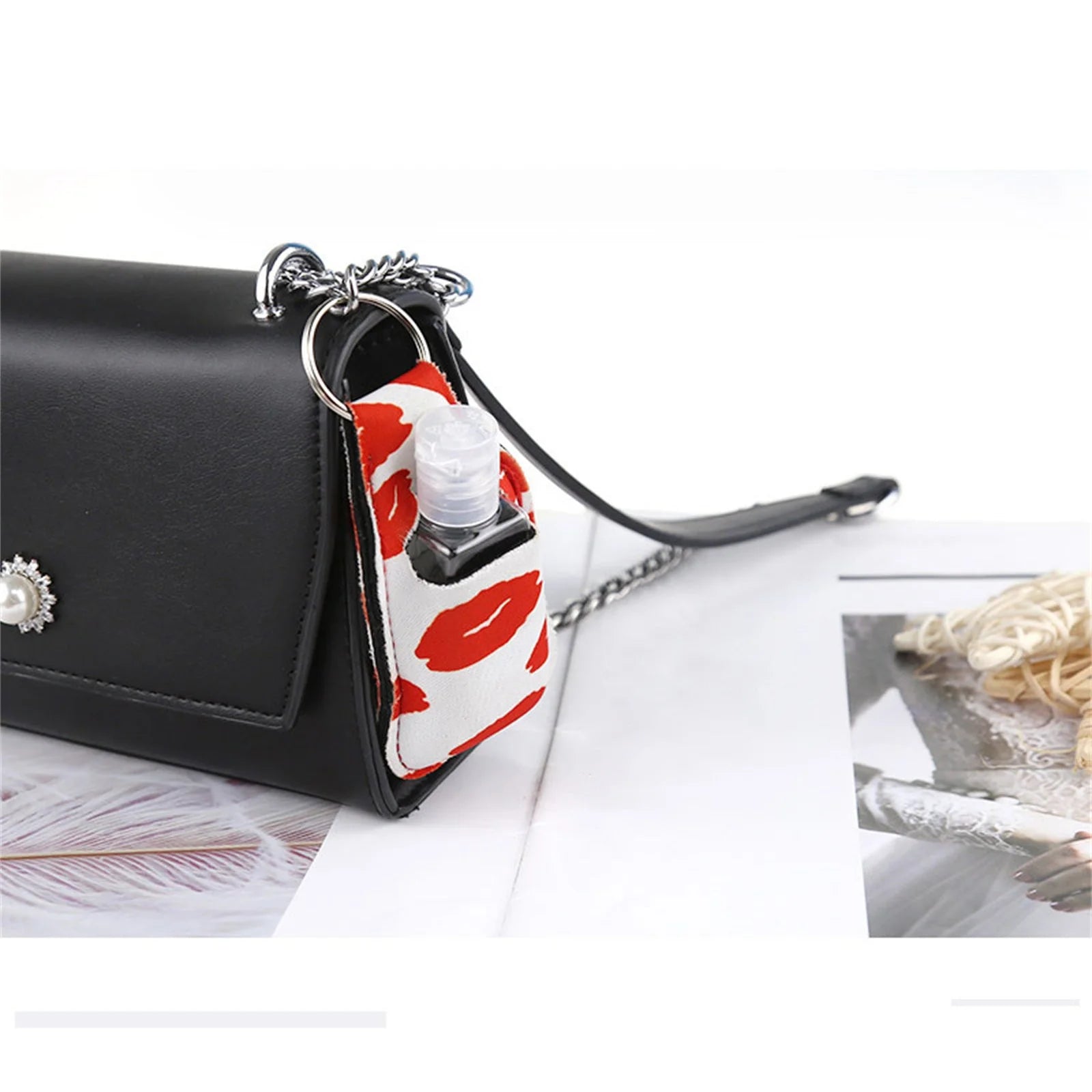 Lipstick Holder Keychains With Metal Clip S33064