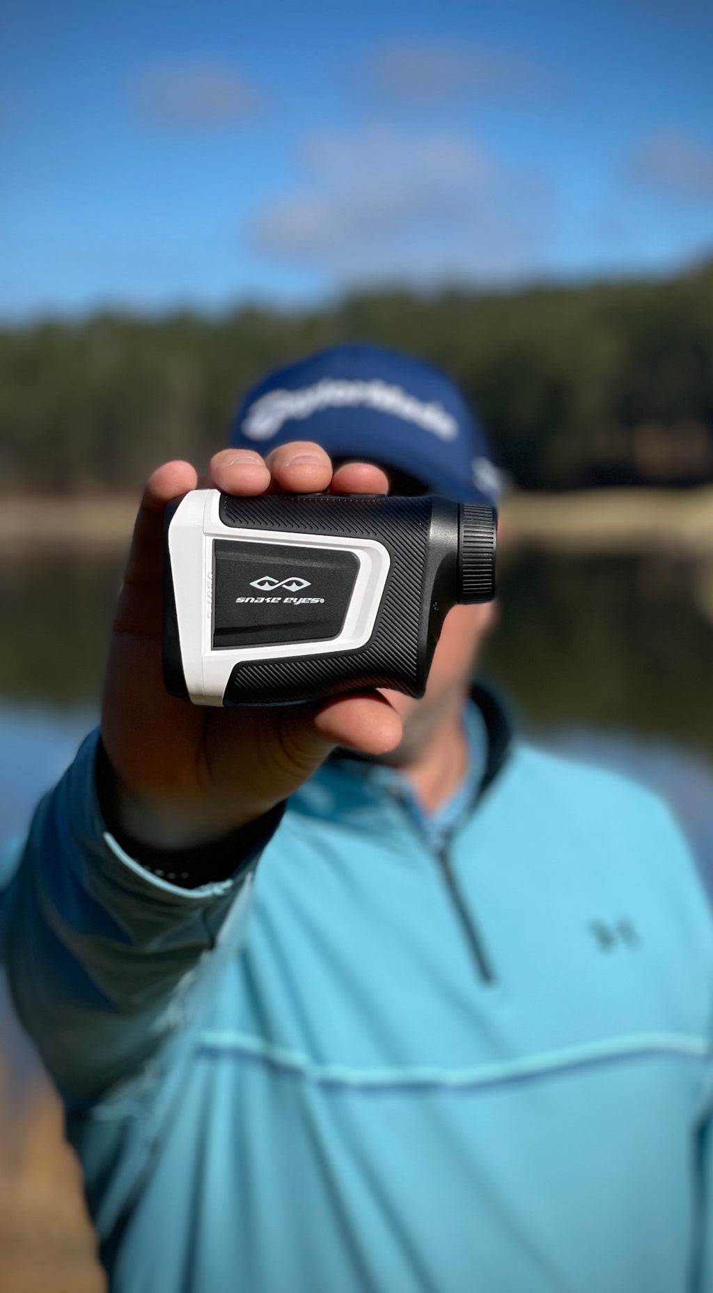 700 Yard Slope Laser Rangefinder with Vibration Lock O461