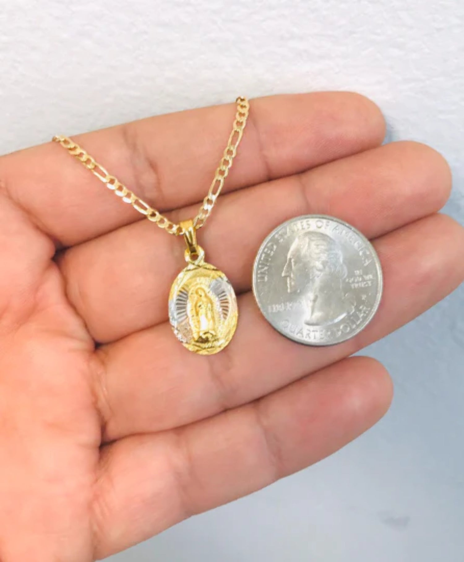 14K Gold Filled Virgen De Guadalupe Necklace 20" Figaro Chain R6573