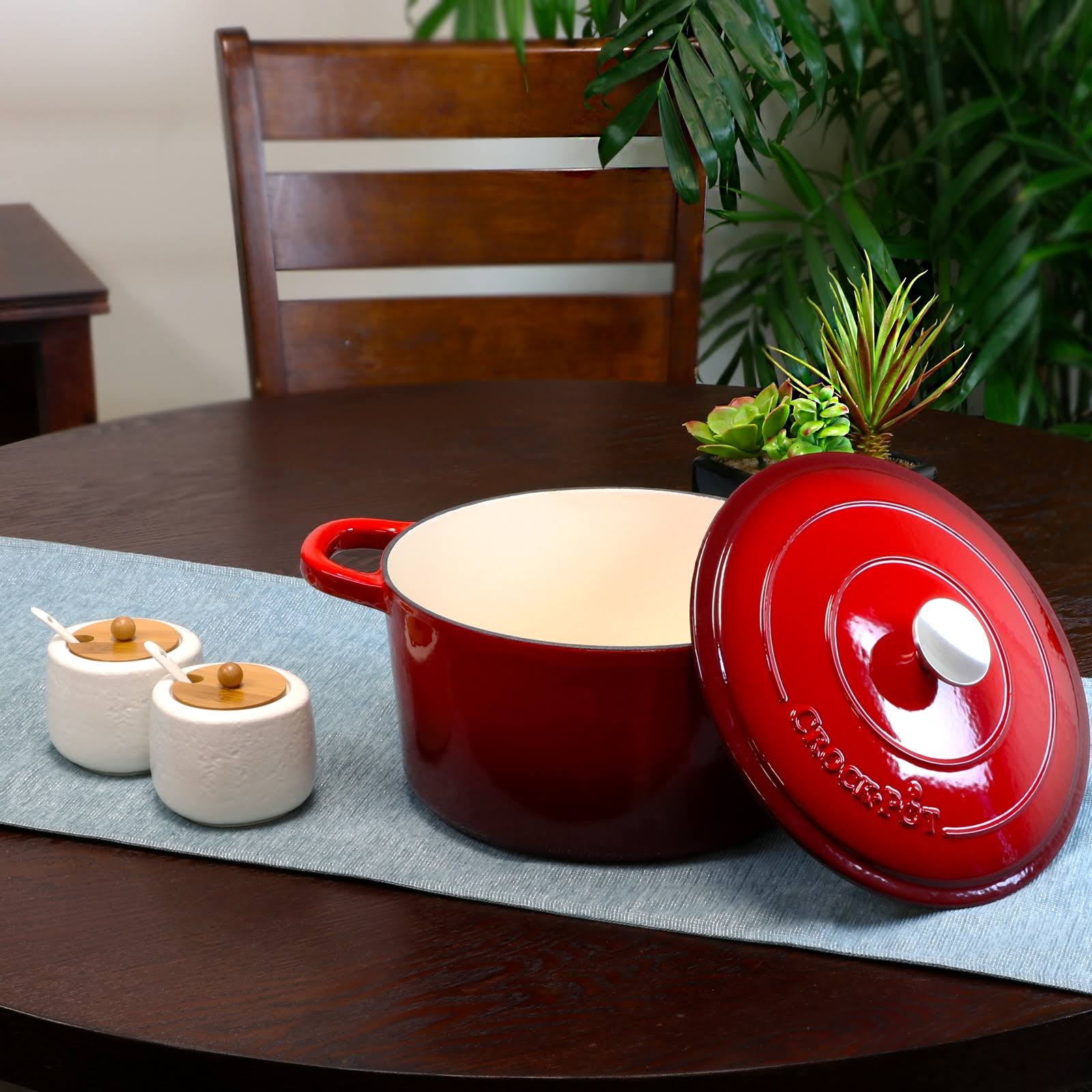 Scarlet Red 7-Quart Cast Iron Dutch Oven R290626