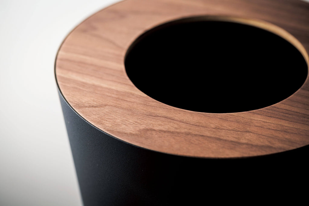 Black Round Trash Can O61687